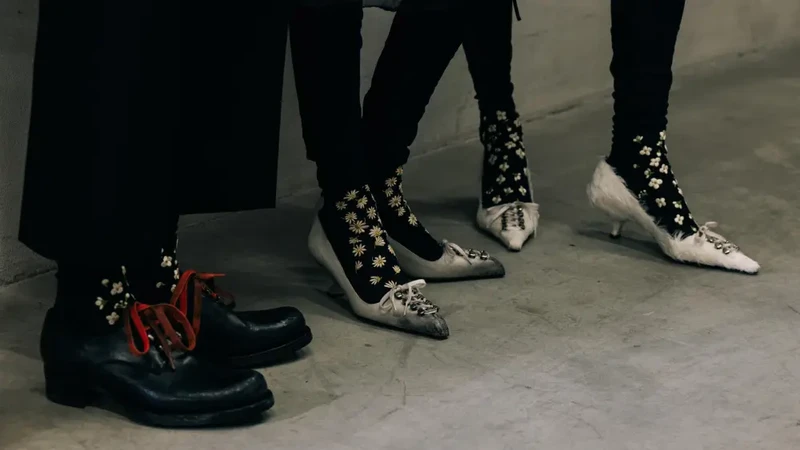 Luxury fashion shoes