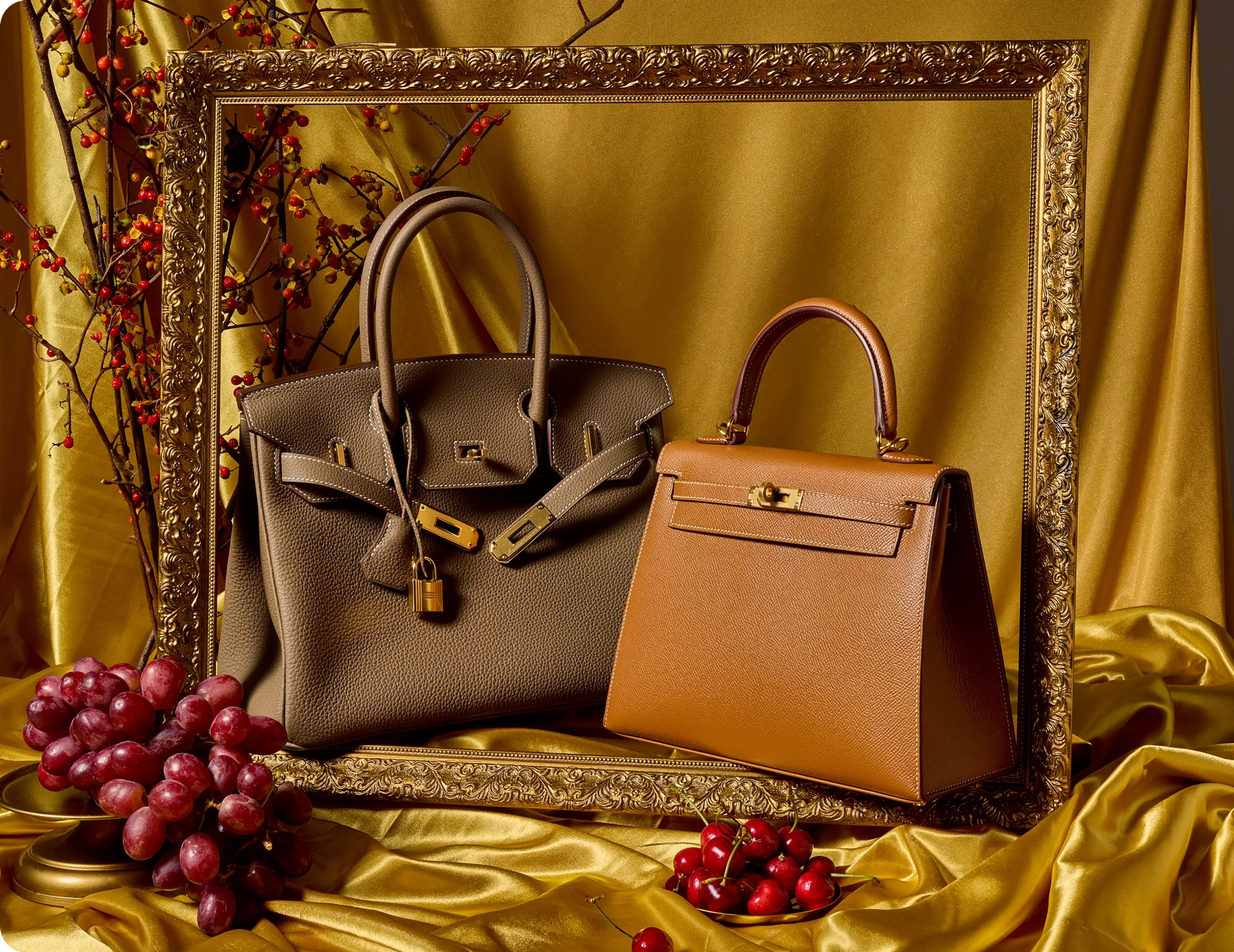 Luxury handbags product display